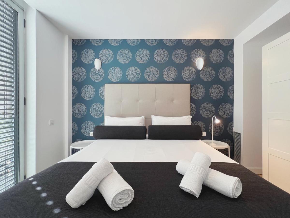 Stay U-Nique Apartments Pellaires Барселона Екстер'єр фото